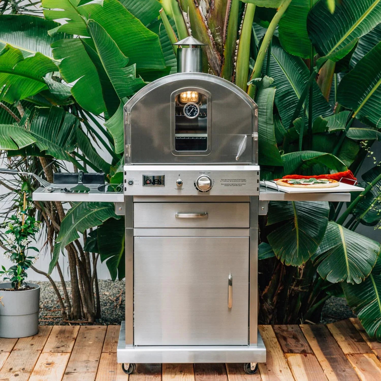 Summerset Freestanding Outdoor Propane Gas Pizza Oven with Cart & Side Shelves